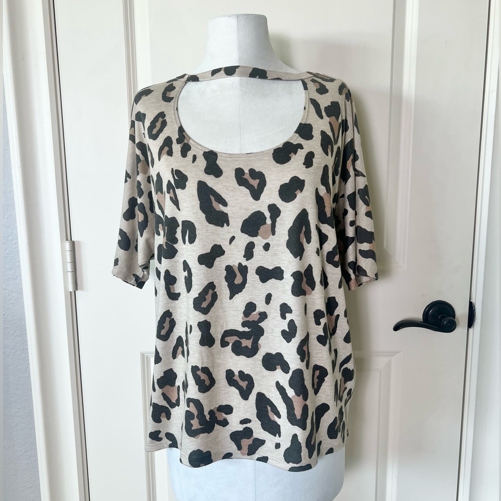 Phil Love Sexy Leopard Print Low Cut Deep Scoop Neck Choker Blouse Top Medium